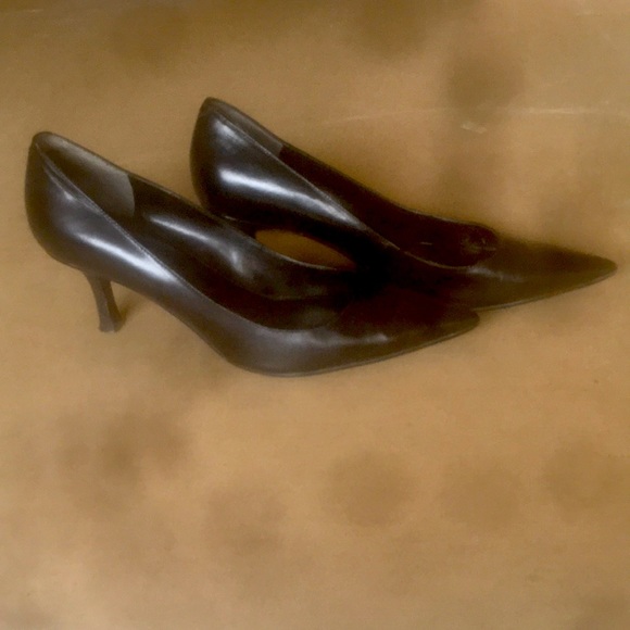 LAUREN RALLH LAUREN 3” Heels Black pumps Size 8M - Picture 2 of 7